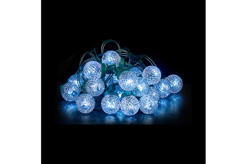 Wreath of LED Lights 6 m White